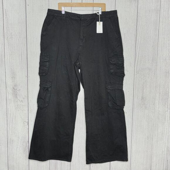 Good American Good Skate Black Cargo Pants NWT, sz 10/30 (42x33)